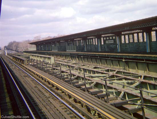 Culver Shuttle - Fort Hamilton Parkway