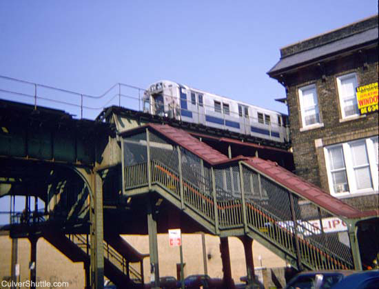Train leaving 13th Ave elevated station