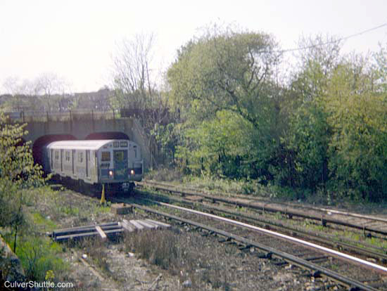 Train Exiting 9th Ave Culver Portal